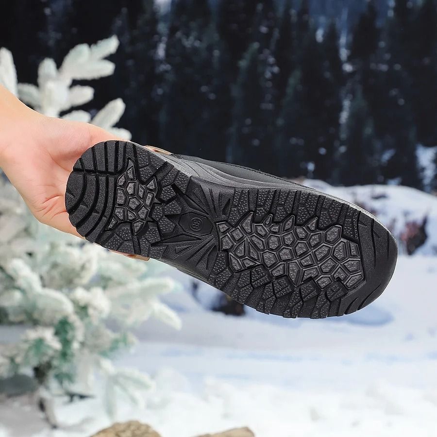 🔥 LETZTER TAG: 60 % RABATT 🔥 Wasserdichte Damen-Schneestiefel – warm gefüttert, rutschfest & bequem zum Hineinschlüpfen